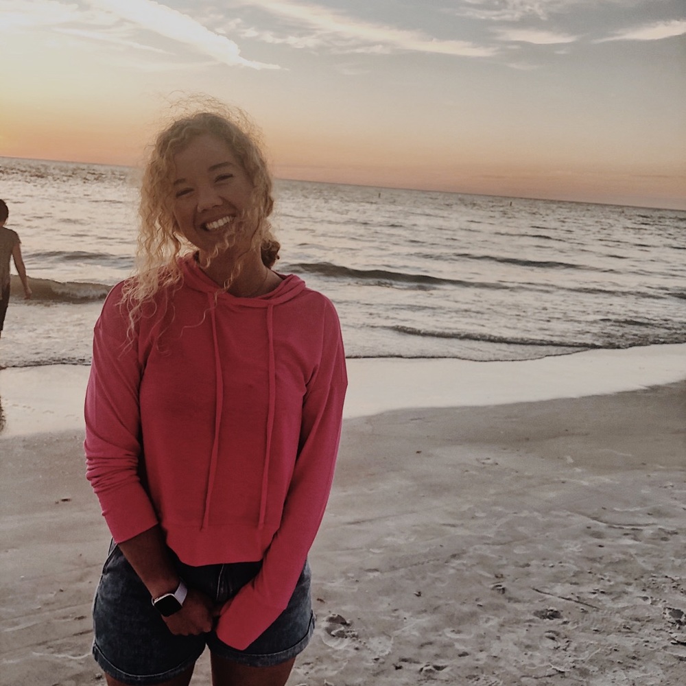 Meet your Posher, Claire